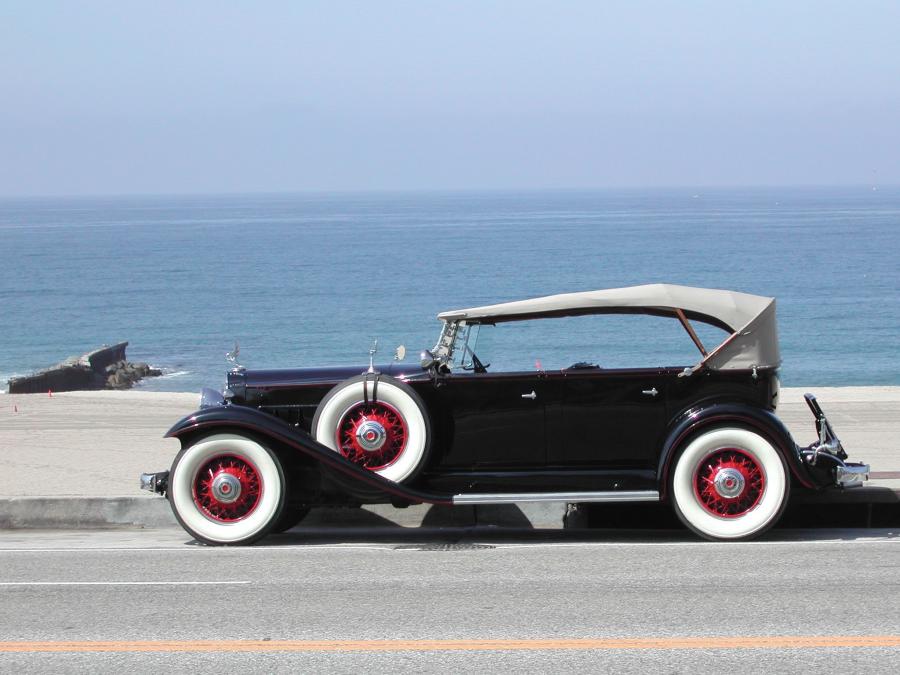  Packard Standard Eight Model 902 Phaeton 1932 года  (фото 9 из 13)